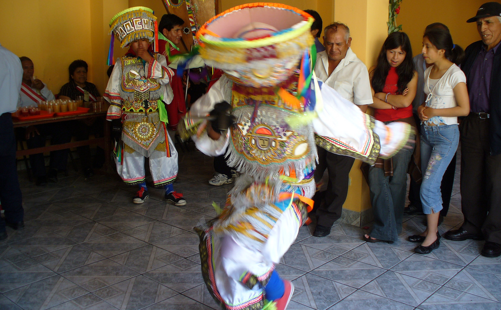  La Danza de las Tijeras 