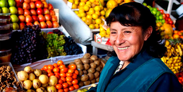 mercado-san-pedro-cusco