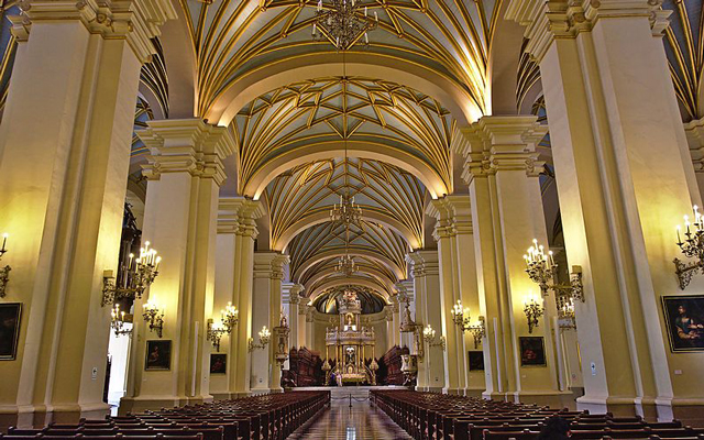 BASILICA CATEDRAL DE LIMA