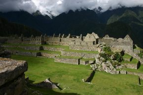 Plaza principal de Machu Picchu